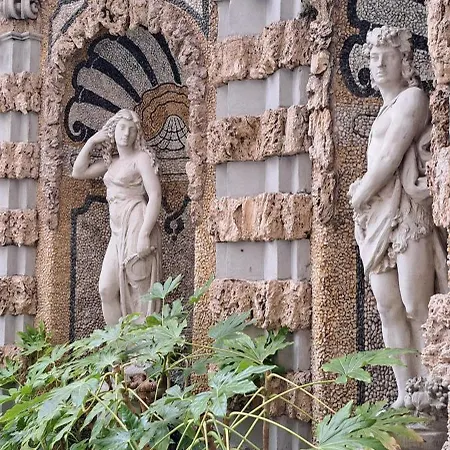 Апартаменты Loft Volta64 *