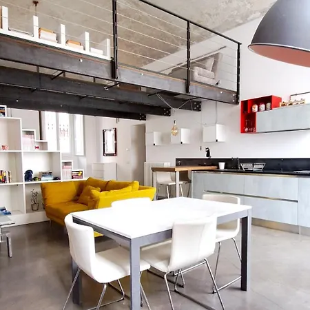 Апартаменты Loft Volta64