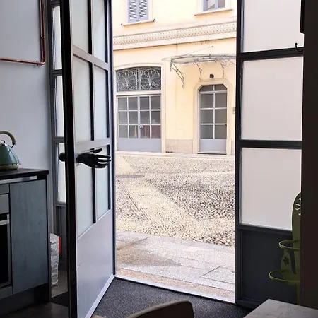 Loft Volta64 كومو